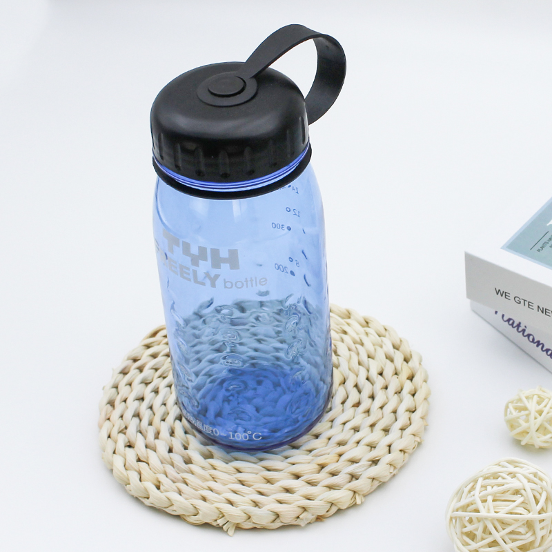 運動提環(huán)水杯